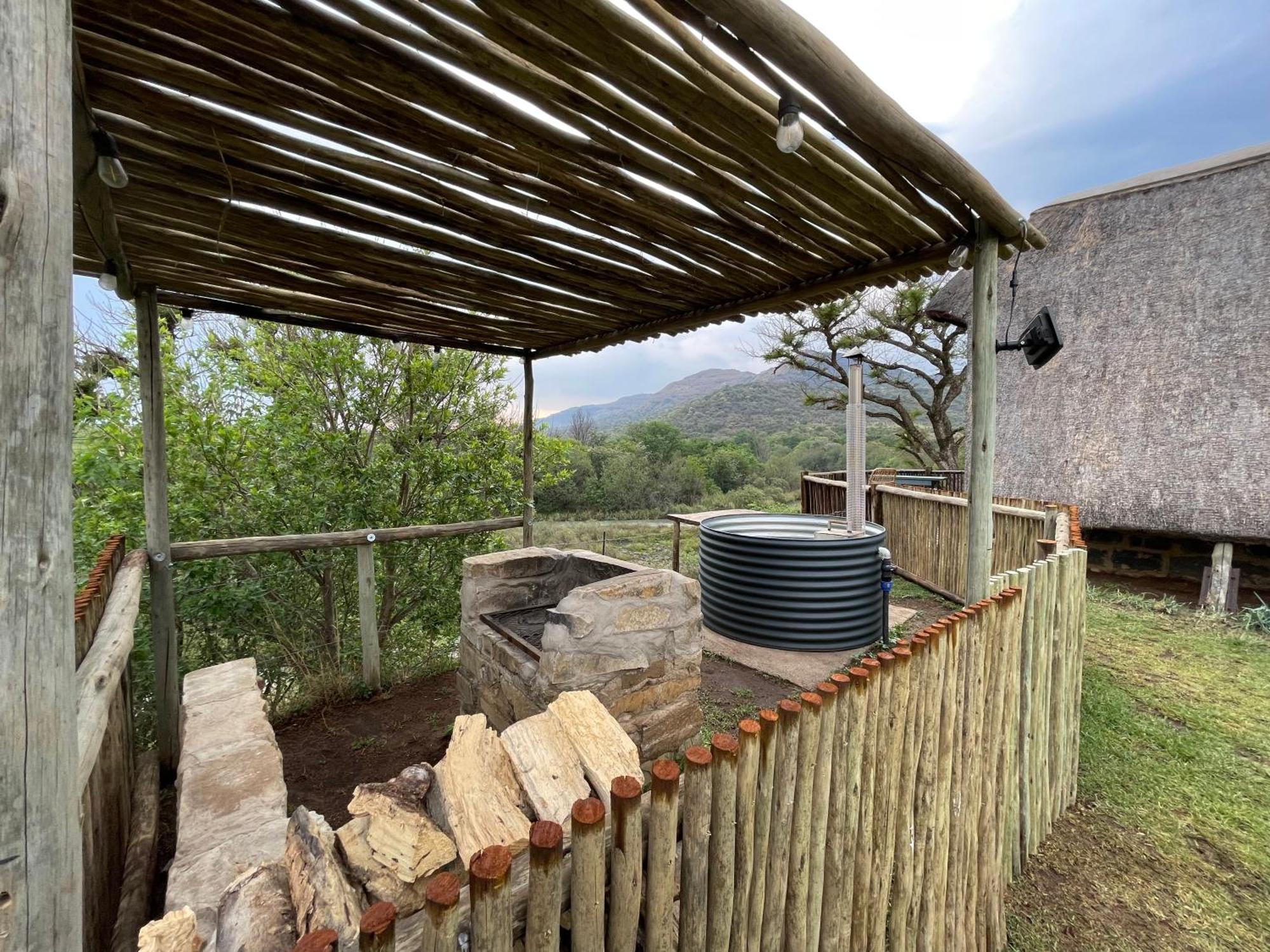Tugela River Lodge Уинтертон Экстерьер фото