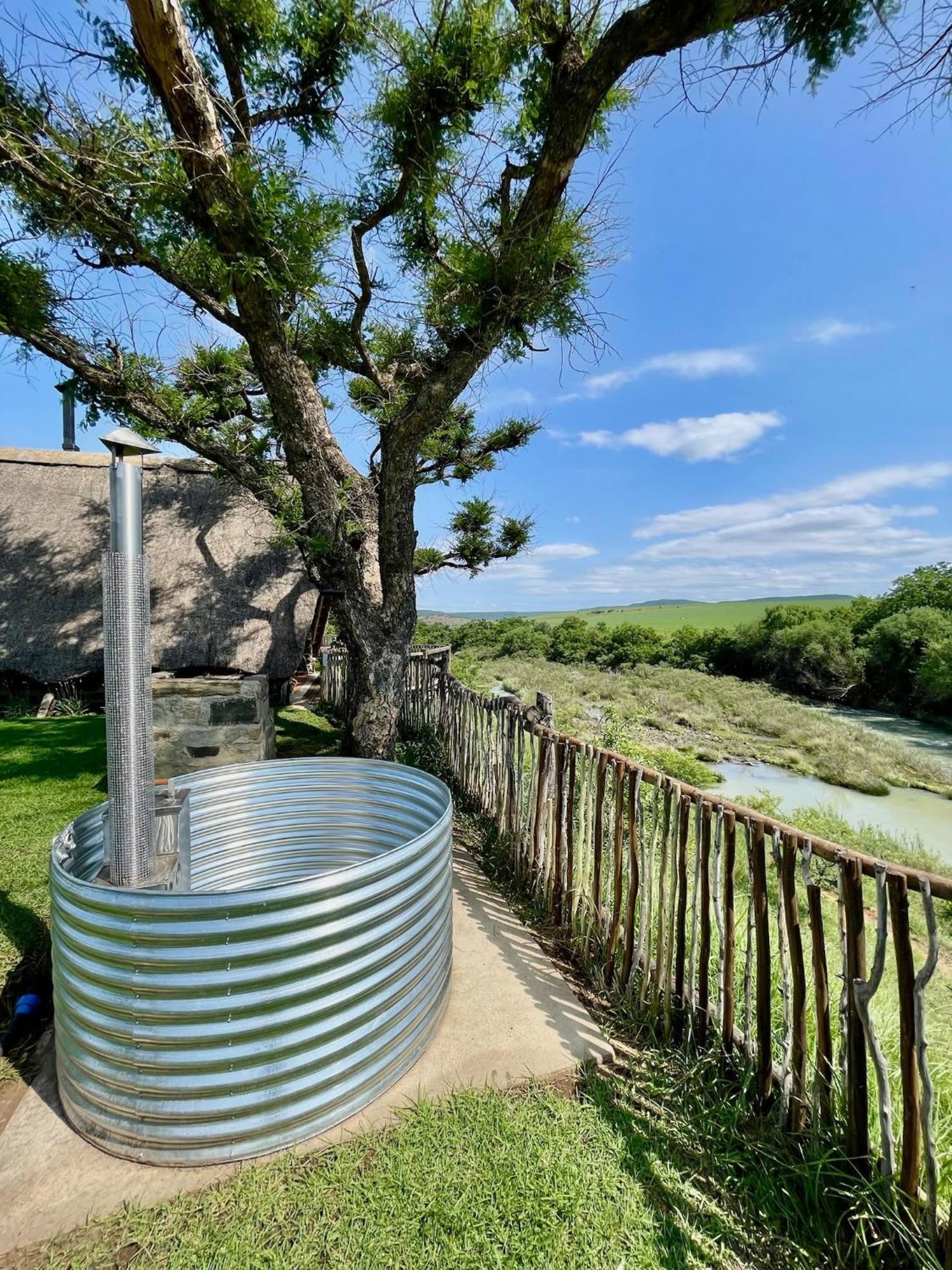 Tugela River Lodge Уинтертон Экстерьер фото