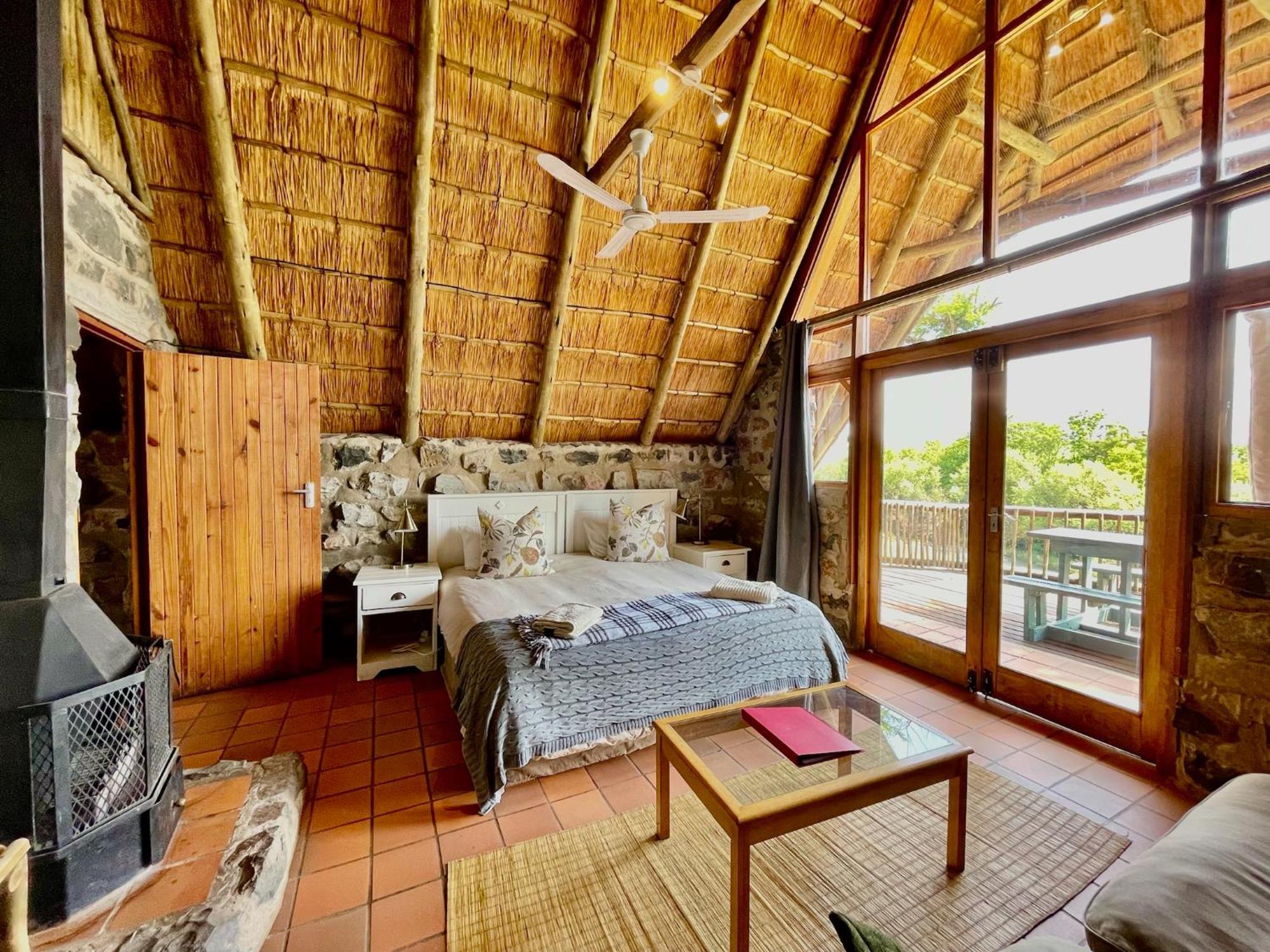 Tugela River Lodge Уинтертон Экстерьер фото